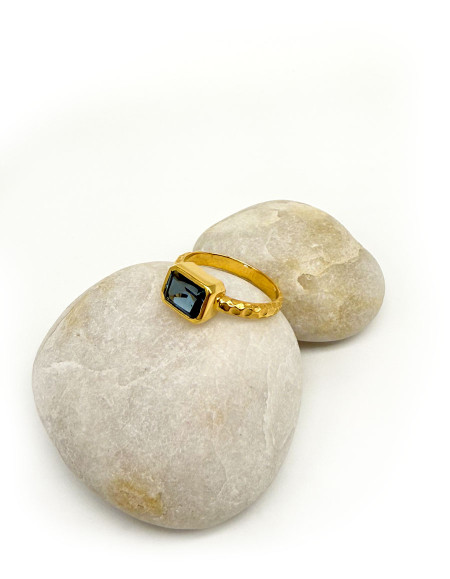 Isabel London Blue Topaz Yüzük