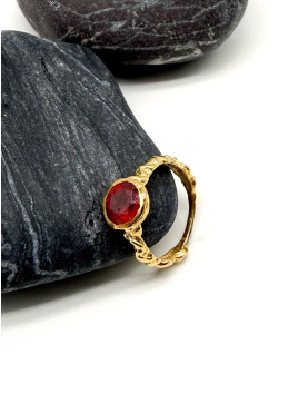 Ophelia Yakut Taşlı Altın Yüzük